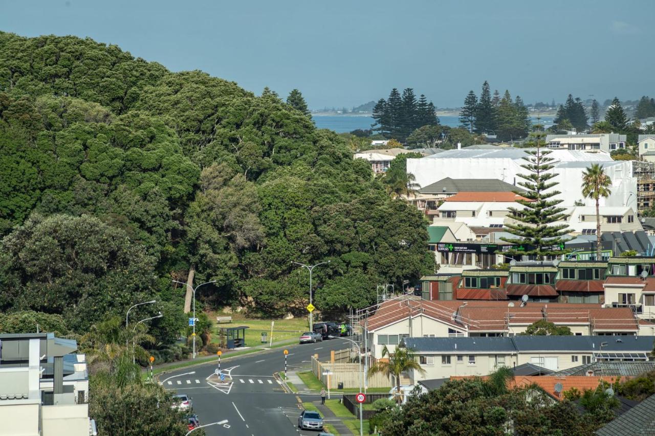 Superb Elevated Views Of Harbour With Heated Pool, Gym & Parking Apartment Mount Maunganui Exterior photo
