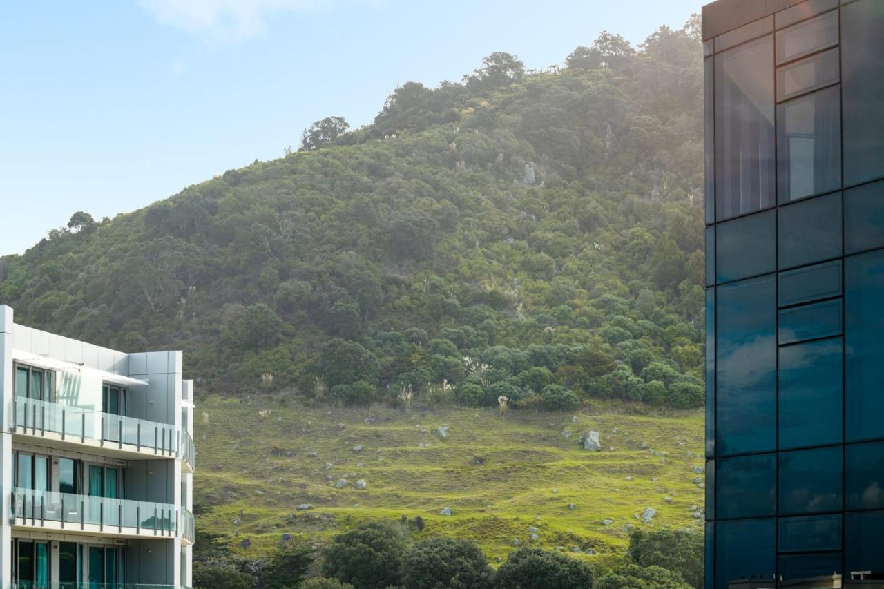 Superb Elevated Views Of Harbour With Heated Pool, Gym & Parking Apartment Mount Maunganui Exterior photo